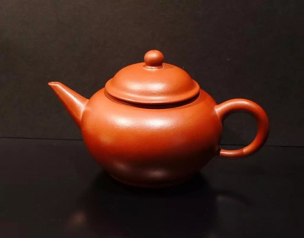 Чайник-уровень или горизонтальный чайник Чайник-уровень или горизонтальный чайник