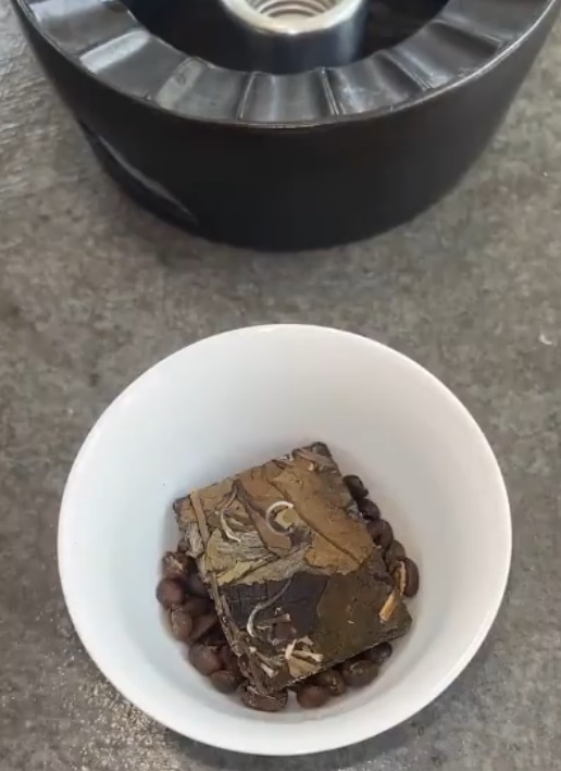 Заваривание чая с кофе