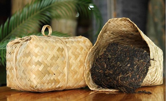 Почему многие  чёрные (тёмные) чаи Аньхуа упакованы в бамбук